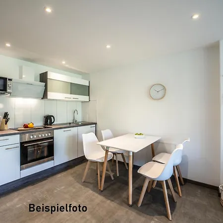 Nells Park Apartment *